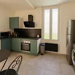 Cozy T2 Riviera Apartment
